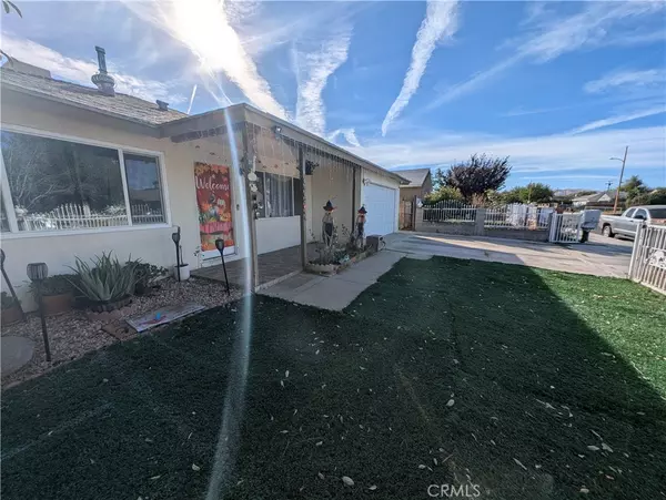 Palmdale, CA 93550,38714 E 32ND