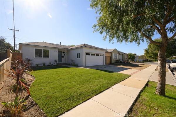 Torrance, CA 90504,3742 W 176th ST