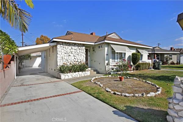 Downey, CA 90240,7421 Ivo ST