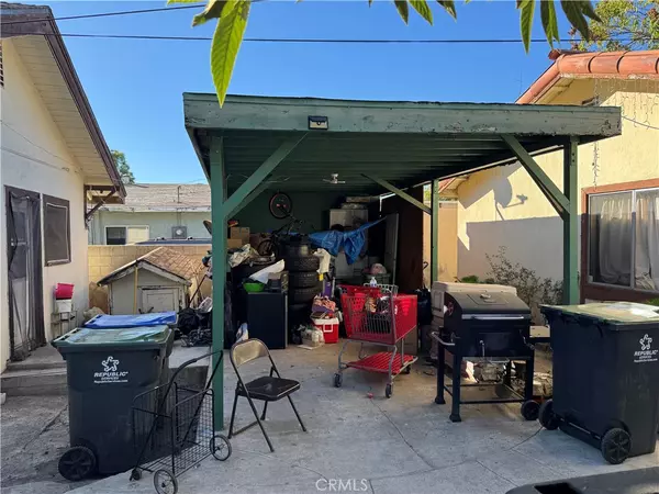 Santa Ana, CA 92703,1009 1011 W Myrtle ST