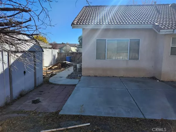 Victorville, CA 92394,15208 Copper Canyon CIR