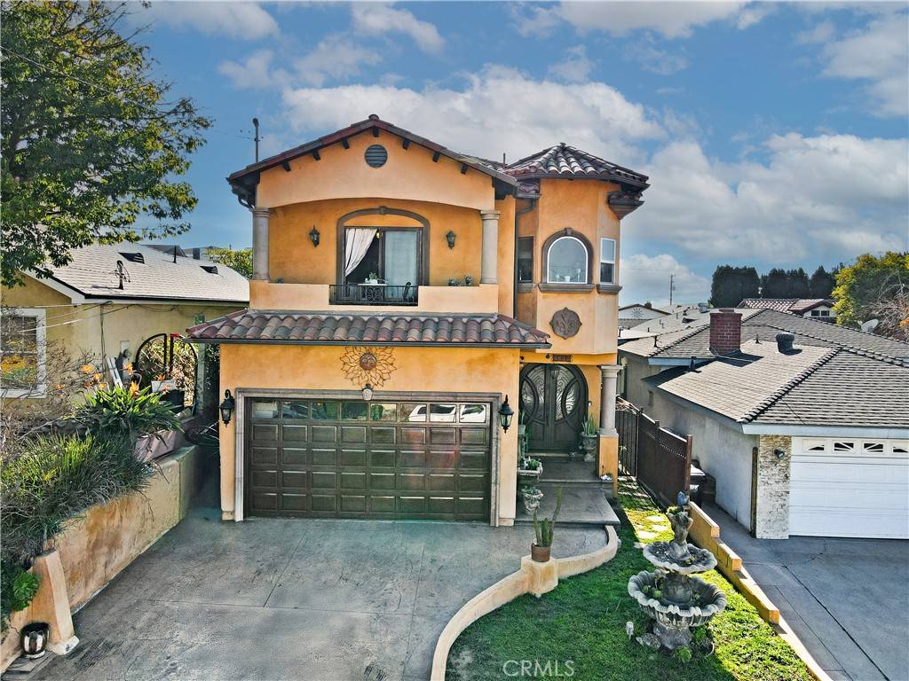 Hawthorne, CA 90250,4622 W 131st ST