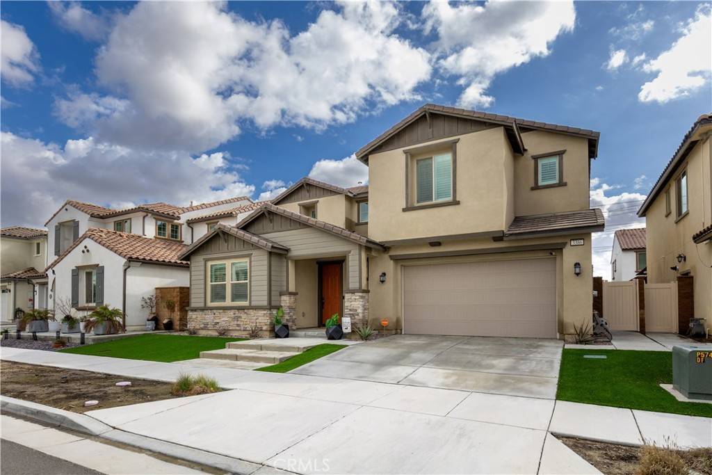 Ontario, CA 91761,3386 E Heartwood ST