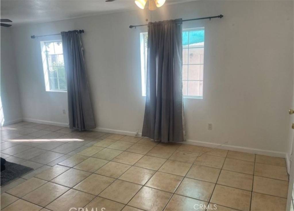 Huntington Park, CA 90255,6362 Arbutus AVE