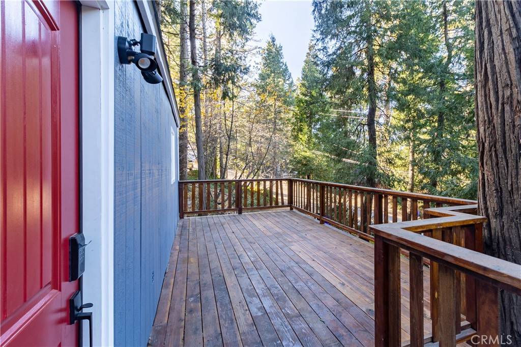 Crestline, CA 92325,23699 scenic DR
