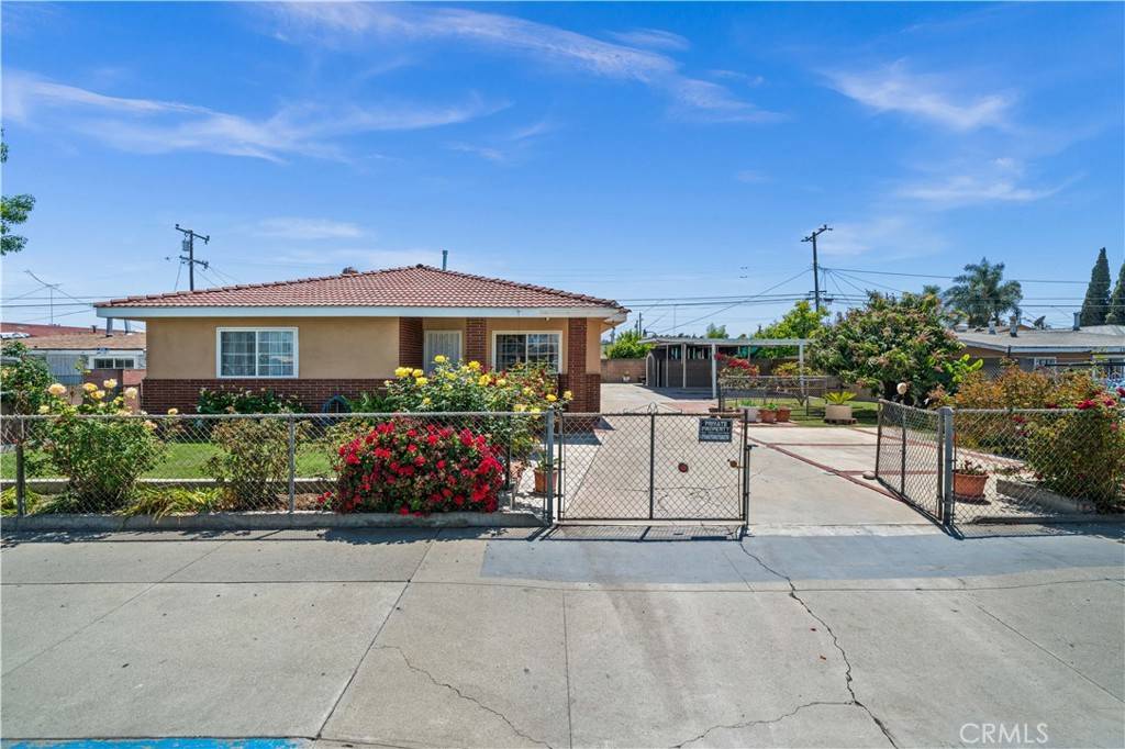Artesia, CA 90701,11854 166th ST