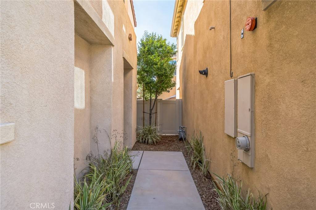 Murrieta, CA 92563,40029 Calle Real #28