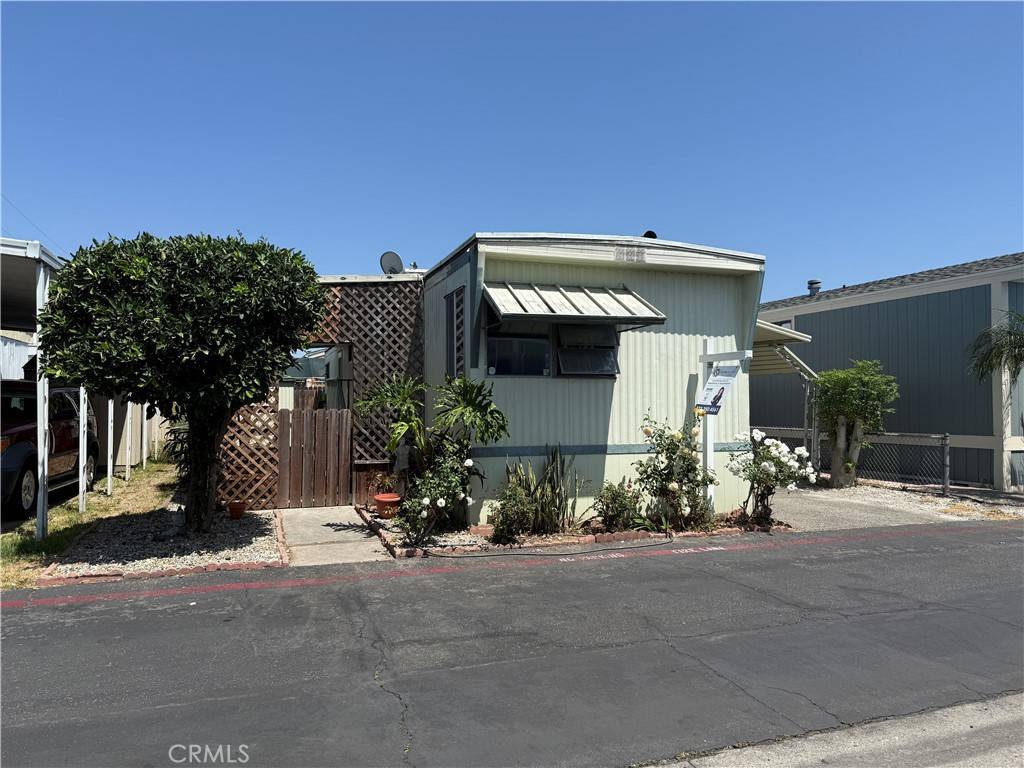 Paramount, CA 90723,16707 1414 Garfield Ave #1414
