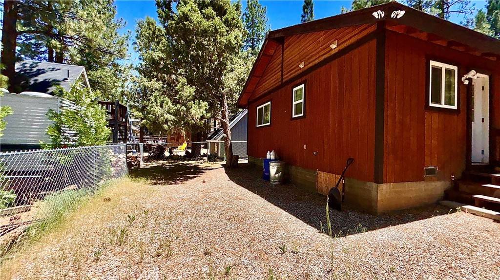 Big Bear, CA 92314,2051 6th LN