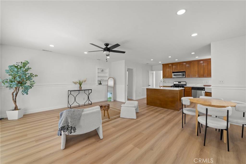 Lakewood, CA 90713,5322 Briercrest AVE