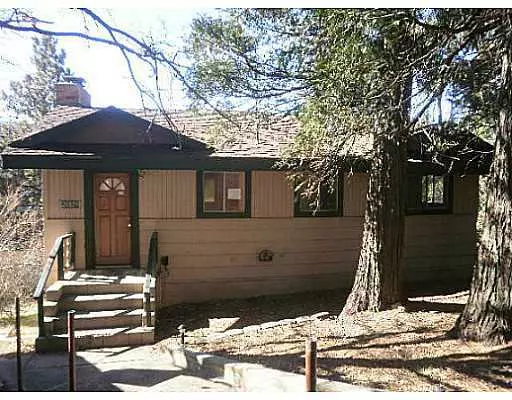 24829 Matterhorn CT, Crestline, CA 92325