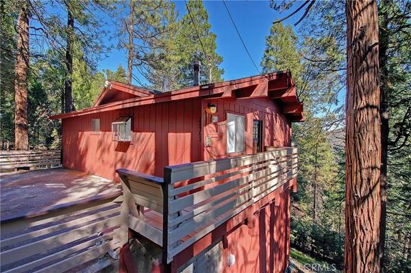 24363 Albrun DR, Crestline, CA 92325