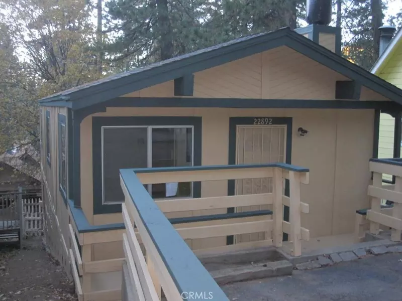 22892 Alder LN, Crestline, CA 92325