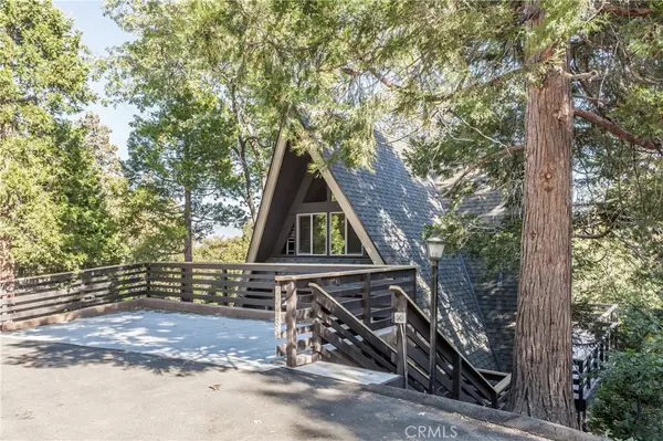 27285 Peninsula DR, Lake Arrowhead, CA 92352