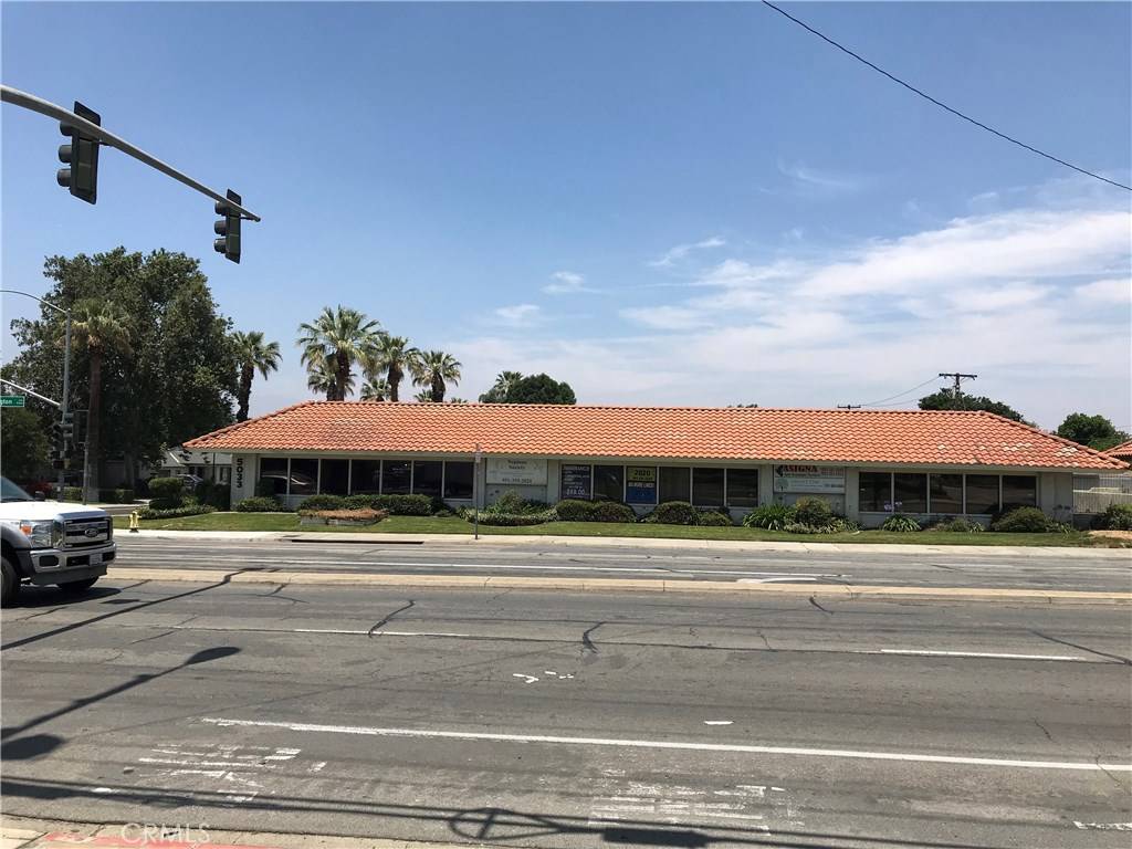 5033 Arlington AVE, Riverside, CA 92504