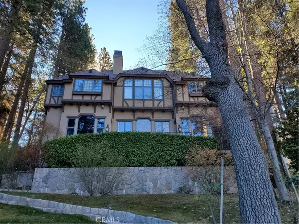 27776 Hamiltair DR, Lake Arrowhead, CA 92352