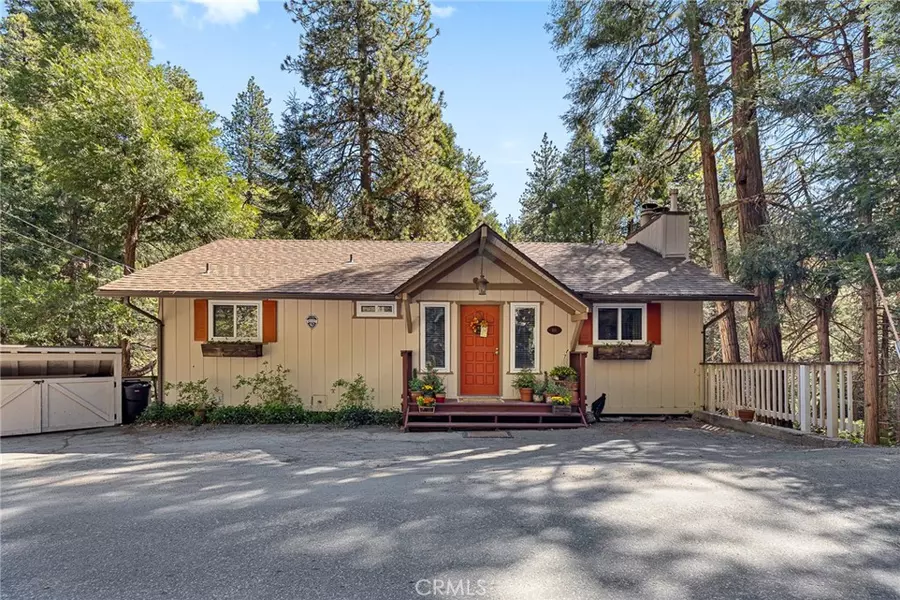 441 Clubhouse DR, Twin Peaks, CA 92391