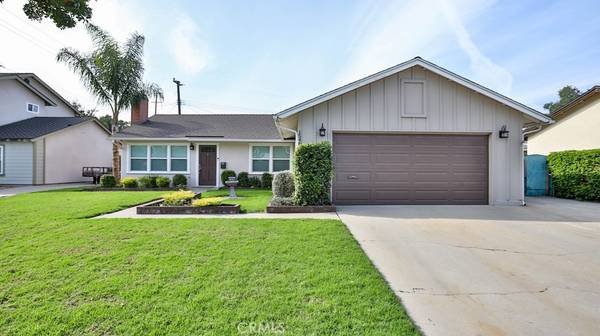 15461 Victoria LN, Huntington Beach, CA 92647