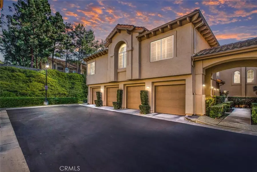 21 Waxwing LN, Aliso Viejo, CA 92656