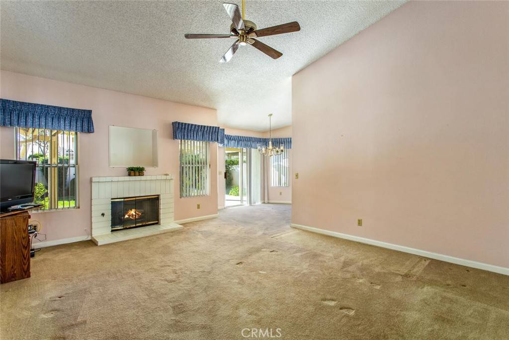 Banning, CA 92220,637 Torrey Pines RD