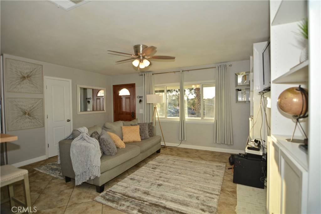 Victorville, CA 92394,15811 Barranca WAY