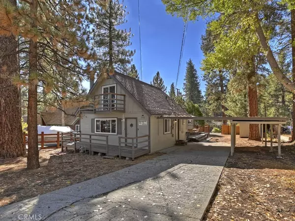 Big Bear Lake, CA 92315,39309 Peak LN