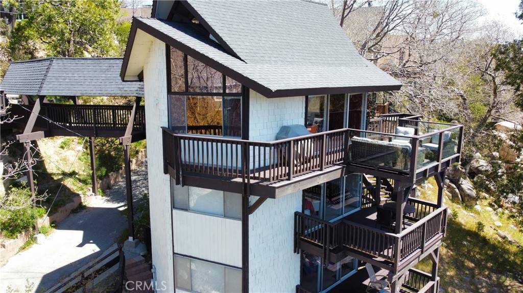 27441 Alpen DR, Lake Arrowhead, CA 92352