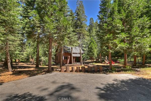 Lake Arrowhead, CA 92352,27878 Holly LN