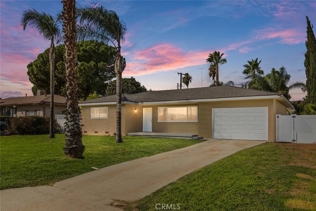 1517 W Williams ST, Banning, CA 92220