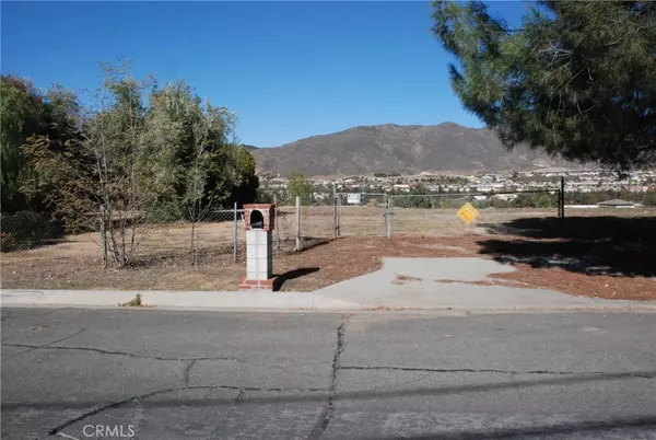 33690 Washington DR, Yucaipa, CA 92399