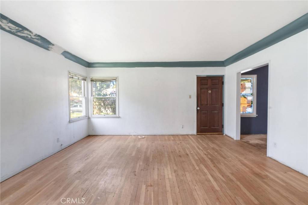 San Bernardino, CA 92405,987 W 24th ST