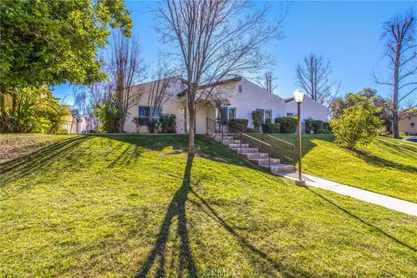 Redlands, CA 92374,1032 Ardmore CIR