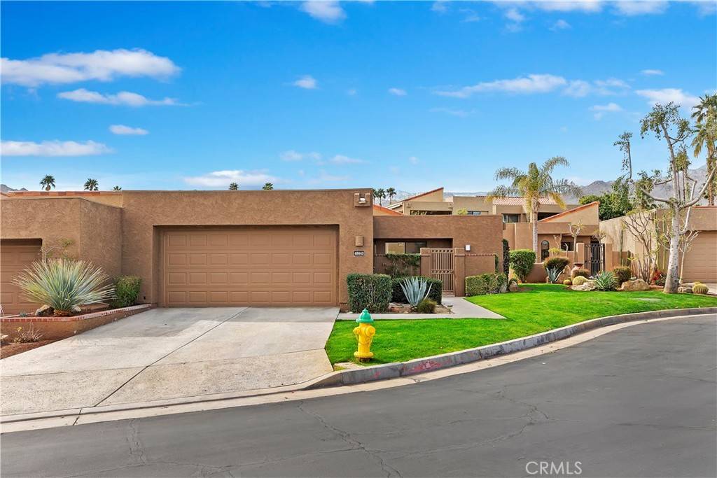 Palm Desert, CA 92260,48643 Wolfberry CT