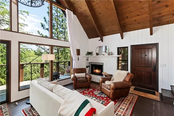 Lake Arrowhead, CA 92352,1361 St Anton