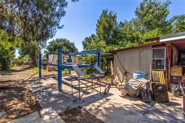 Calimesa, CA 92320,924 4th ST