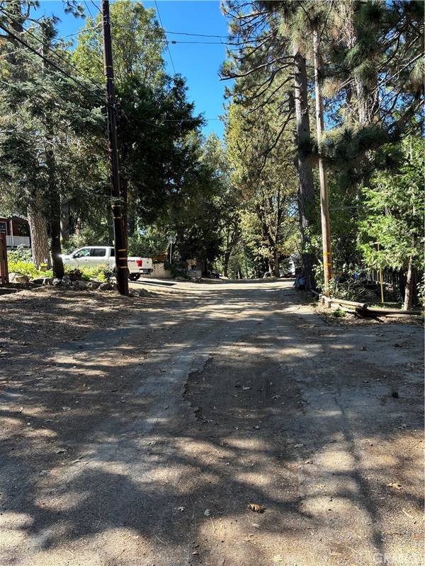 Crestline, CA 92325,0 Sunset DR