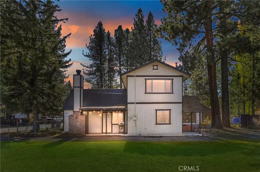 334 Jeffries RD, Big Bear Lake, CA 92315