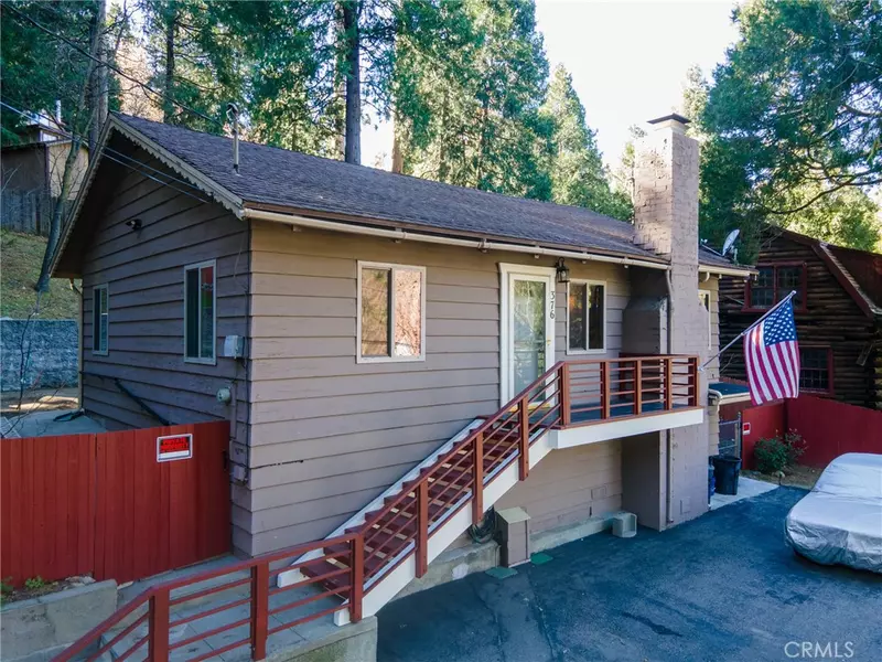 376 S State Highway 138, Crestline, CA 92325