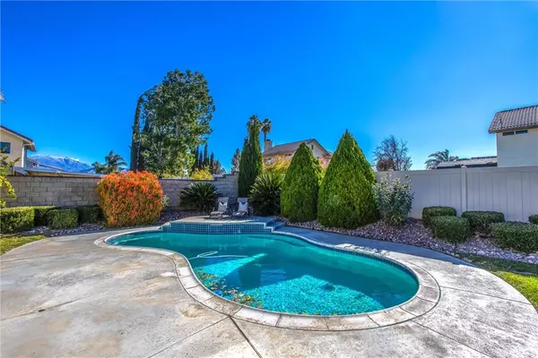 Redlands, CA 92374,1346 Paradise Way