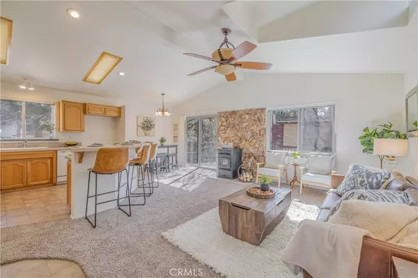 Sugarloaf, CA 92386,468 Sunset LN