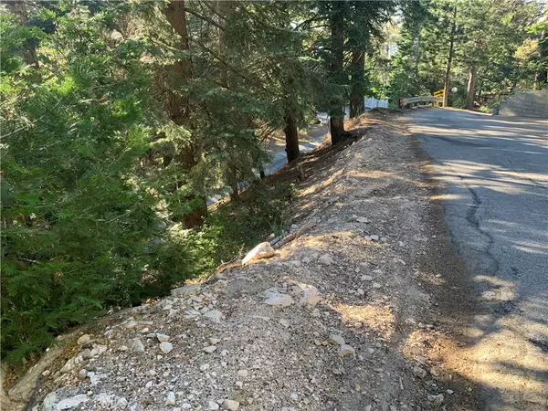 0 Arrowhead Villa Rd, Lake Arrowhead, CA 92352