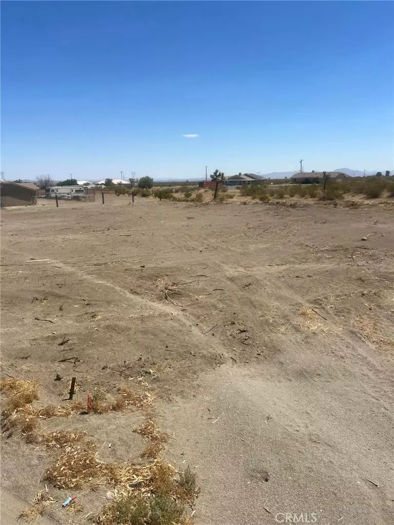 Phelan, CA 92371,1 Horizon CT