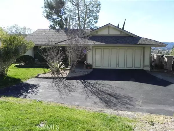 30364 Honeysuckle Hill DR, Canyon Country, CA 91387