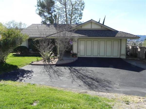 30364 Honeysuckle Hill DR, Canyon Country, CA 91387