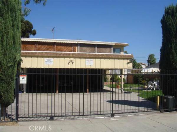 6932 Morella AVE #4, North Hollywood, CA 91605