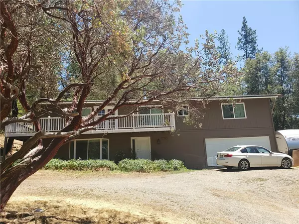 43311 W Sugar Pine DR, Oakhurst, CA 93644