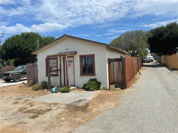 1268 Prospect ST, Seaside, CA 93955