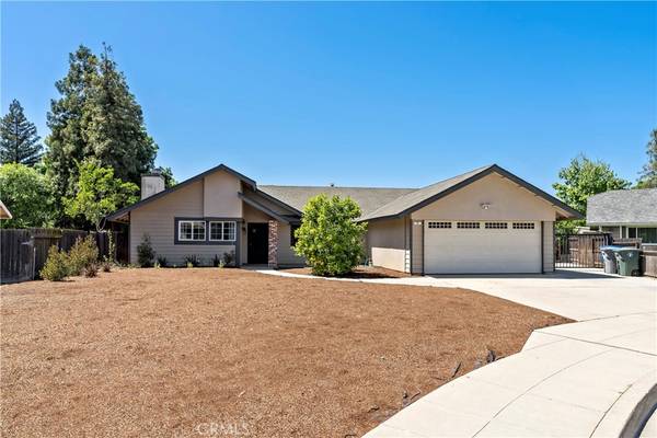 78 Joshua AVE, Clovis, CA 93611