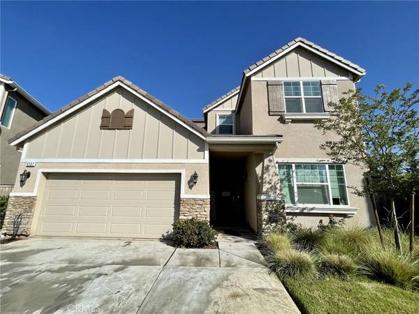 4207 Sierra Madre AVE, Clovis, CA 93619