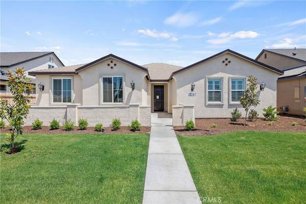 2297 Ave 369, Kingsburg, CA 93631